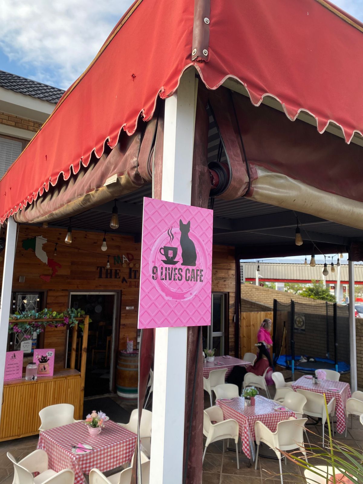 9 Lives Café entrance, Durban North